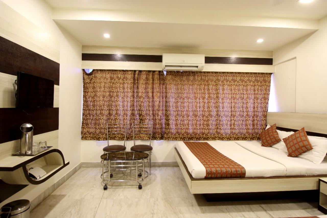 Hotel Ocean Residencia Bombay Exterior foto