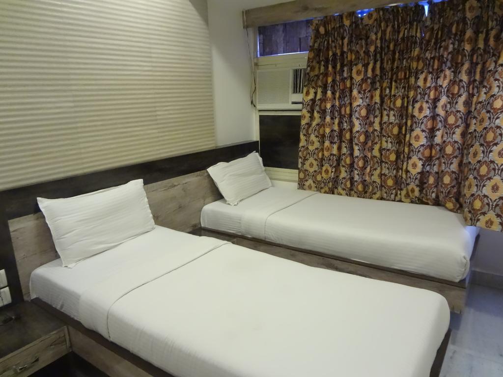 Hotel Ocean Residencia Bombay Exterior foto