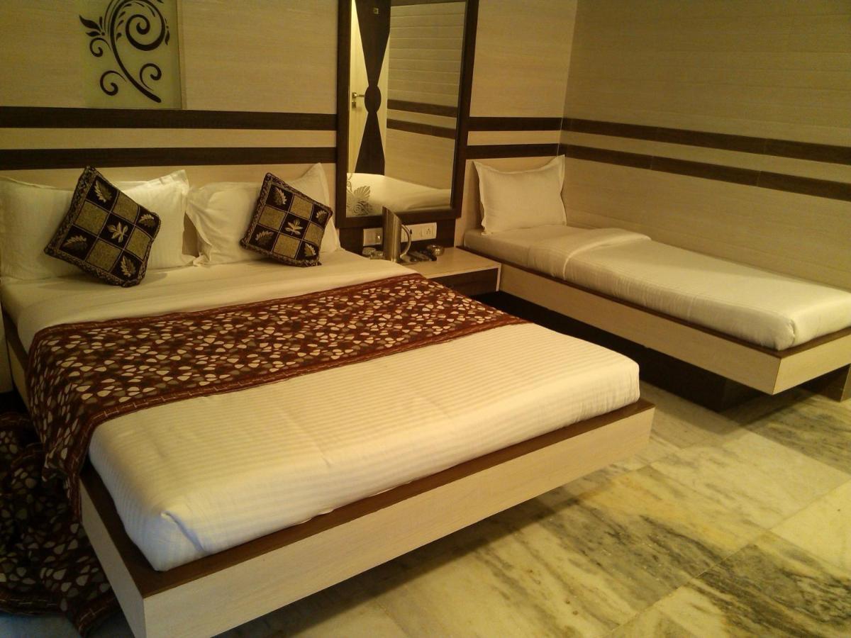 Hotel Ocean Residencia Bombay Exterior foto