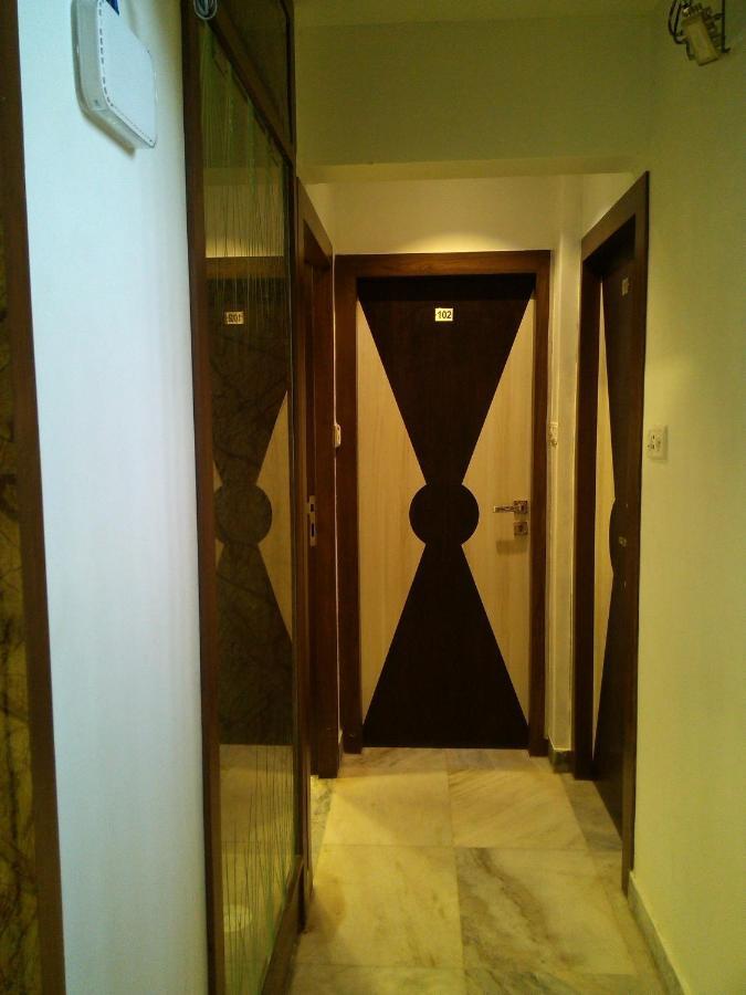 Hotel Ocean Residencia Bombay Exterior foto